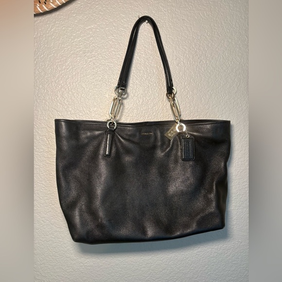 Coach Madison East West Tote Purse Black Leather Gold Hardware#E1376-26768 - Picture 1 of 9